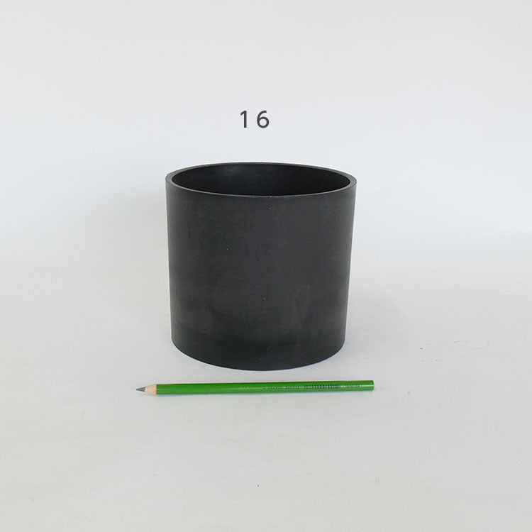 ブラックポット シリンダー16 サボテン 頑丈 おしゃれ 塊根植物多肉 黒プラスチック鉢 径16cm 高さ14cm プラスチック鉢