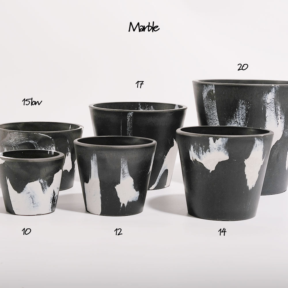 黒プラ鉢 マーブルポット 17 ビザールプランツ BLACK PLASTIC POT 塊根植物 多肉 黒プラスチック鉢 コーデックス 径17cm 高さ13.5cm スタンダード