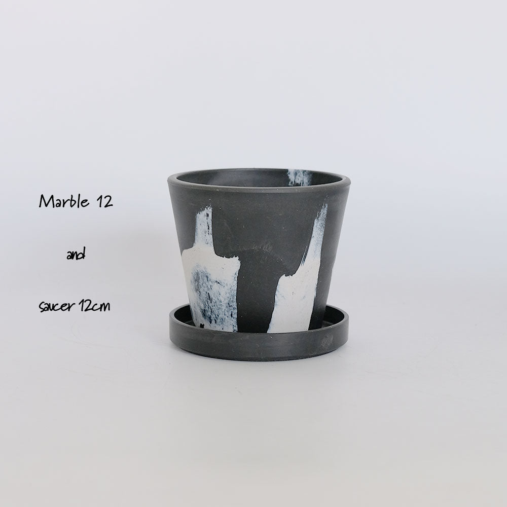 黒プラ鉢  マーブルポット 12 BLACK PLASTIC POT おしゃれ 塊根植物 多肉 黒プラスチック鉢 コーデックス 径12cm 高さ10cm 黒白