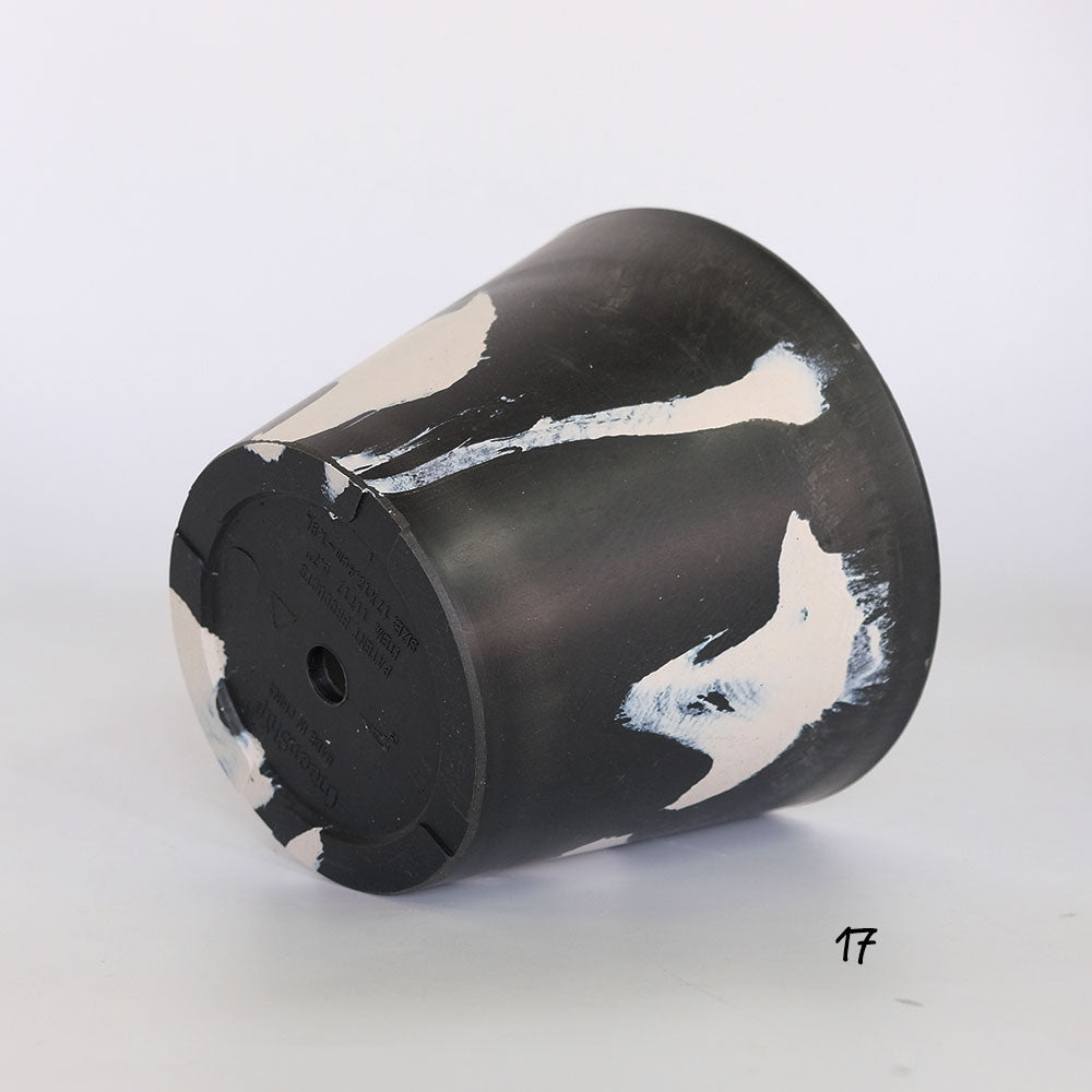 黒プラ鉢 マーブルポット 17 ビザールプランツ BLACK PLASTIC POT 塊根植物 多肉 黒プラスチック鉢 コーデックス 径17cm 高さ13.5cm スタンダード