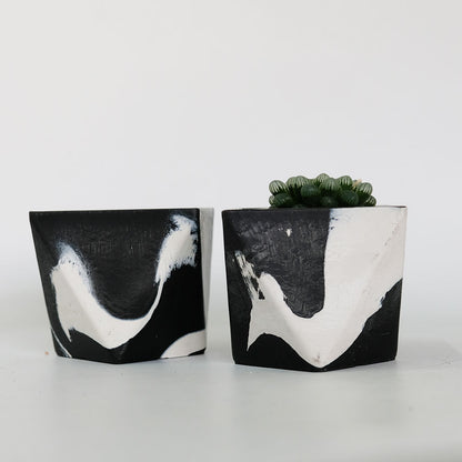 植木鉢 プラ鉢 おしゃれ 軽い プラポット ポリへドロンマーブル 10cm 10cm 高さ9cm 多肉植物 プラスチック ビザールプランツ コーデックス 黒白 頑丈