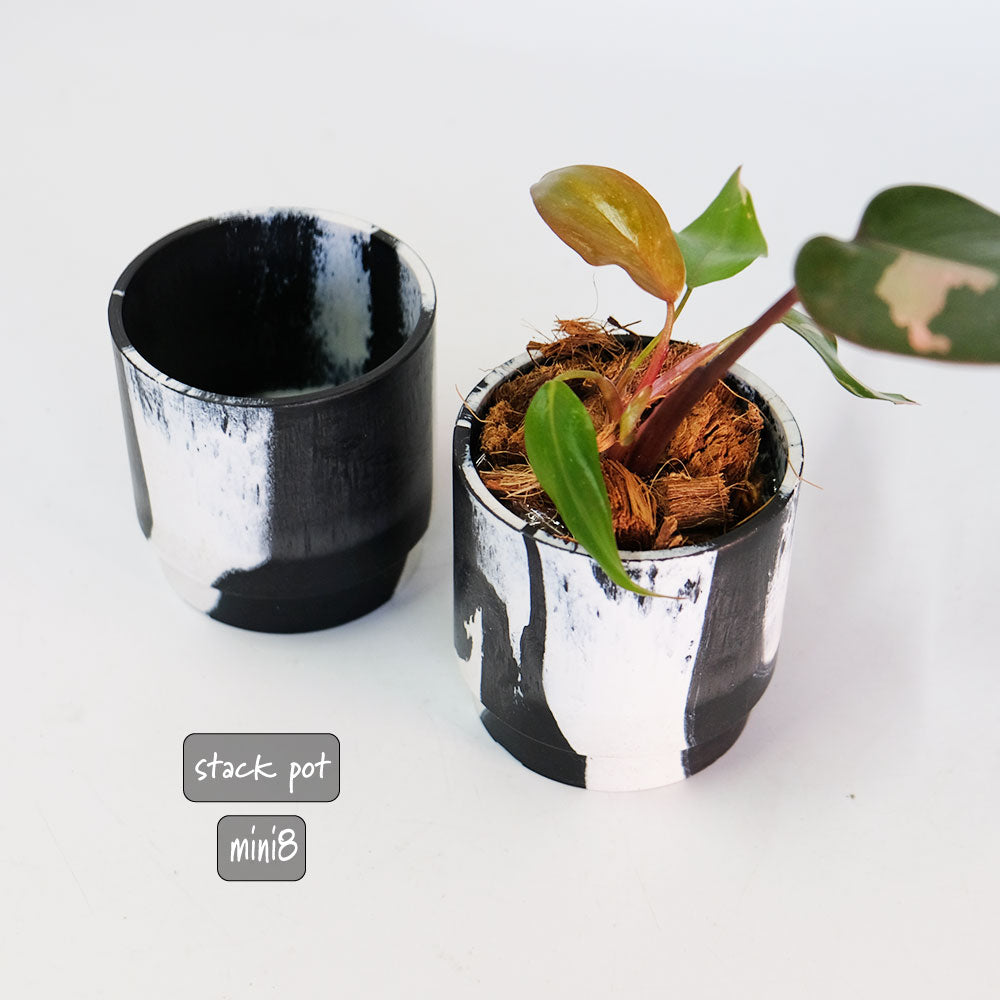 植木鉢 プラ鉢 おしゃれ 軽い スタックmini 8マーブル  頑丈 塊根植物 多肉 黒白プラスチック鉢 径8cm 高さ8cm プラスチック鉢